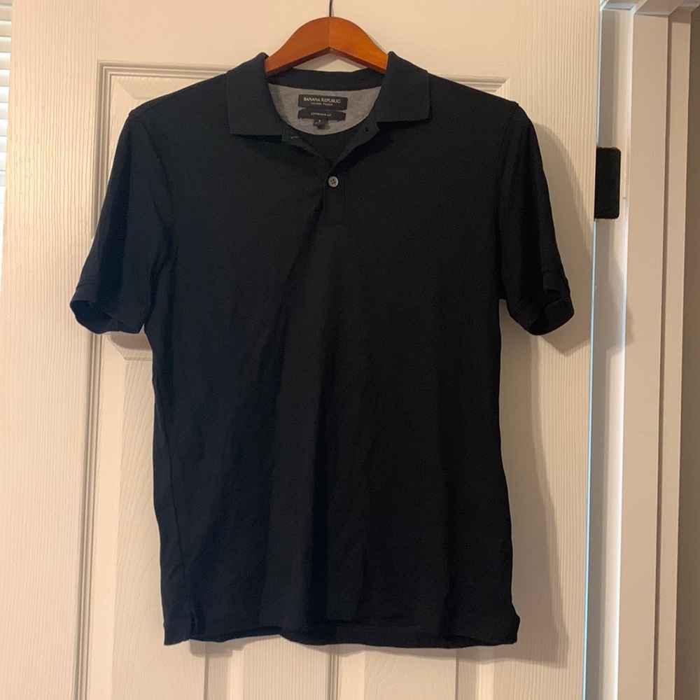 Banana Republic Luxury Touch Standard Fit Size Small
